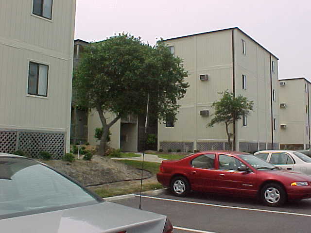bldgparking.jpg